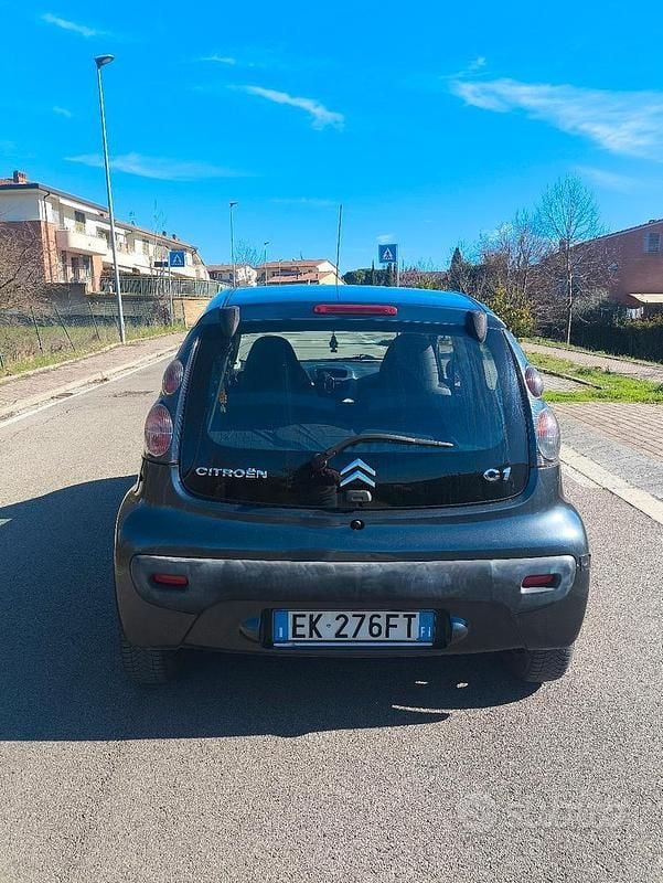 Usata Citroën C1 68 CV (50 kW) 2012 Grigio Utilitaria