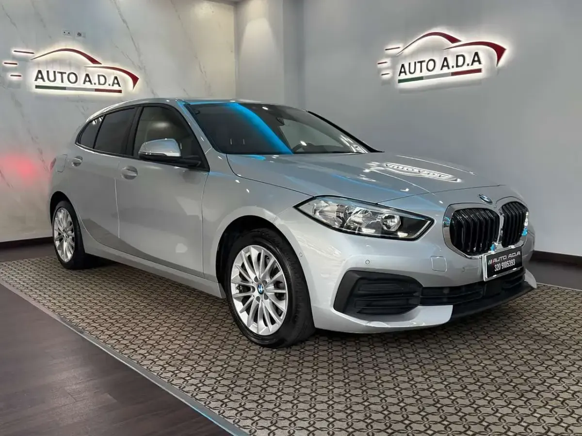 Usata BMW 116 M Sport 116 CV (85 kW) 2021 Grigio Utilitaria