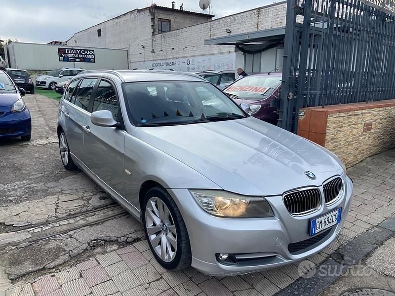 Usata BMW 316 116 CV (85 kW) 2011 Grigio Station wagon