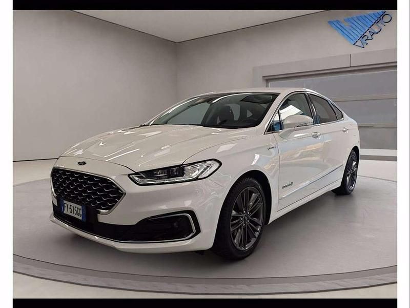 Acqua mar.met Usata 2019 Ford Mondeo Vignale Tre volumi | 15.800 € (Buon prezzo) - Immagine 1/4
