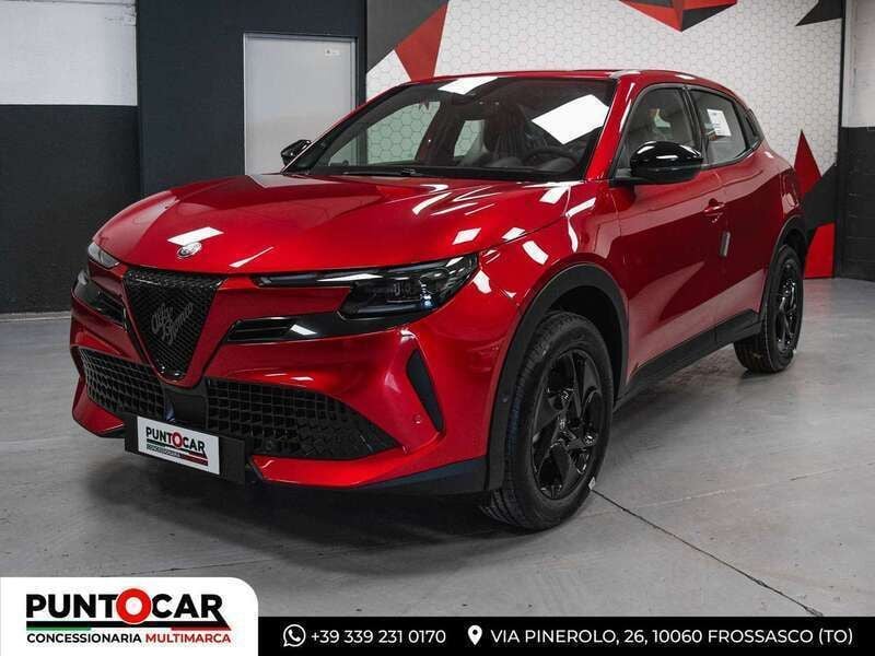 Bianco Nuova 2025 Alfa Romeo Junior SUV | 23.990 € (Super prezzo) - Immagine 1/4