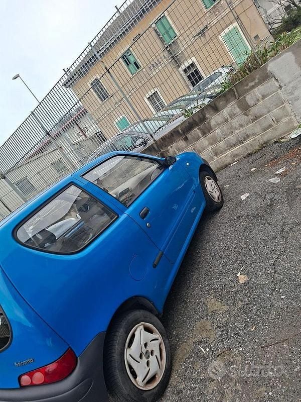 Usata Fiat 600 2004 Blu