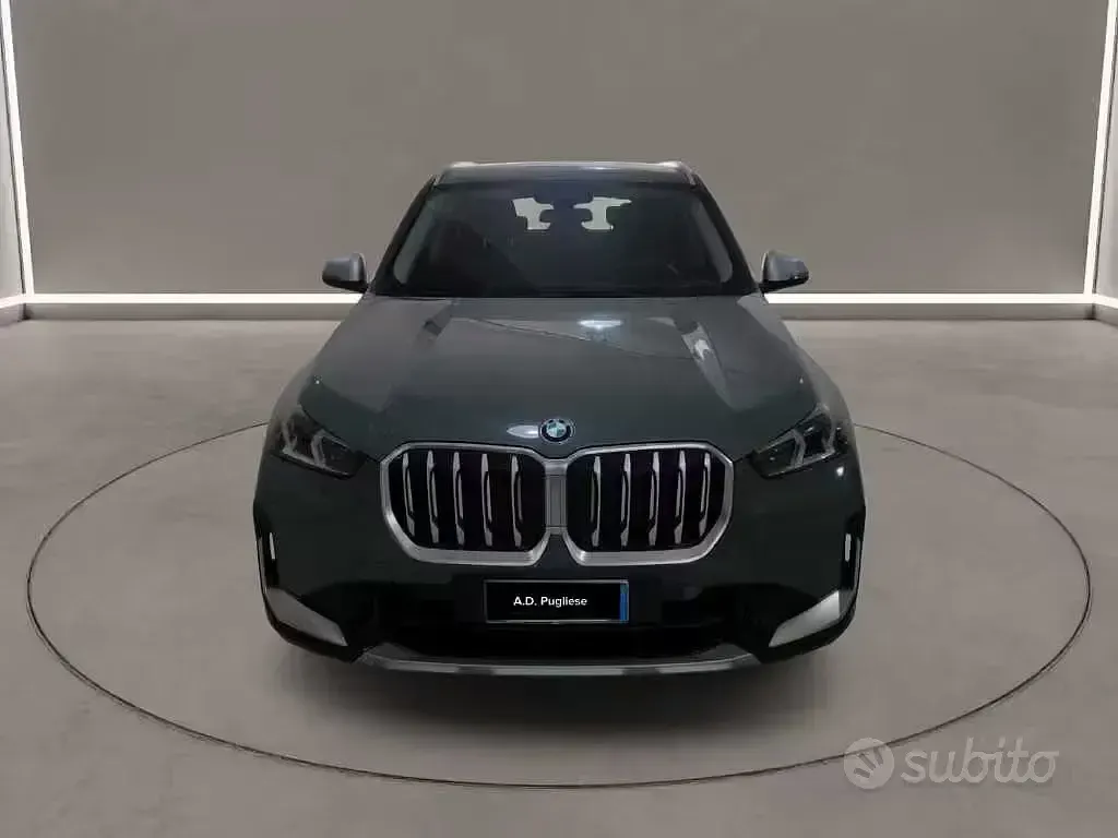 Usata BMW X1 Luxury Line 150 CV (110 kW) 2023 Verde SUV