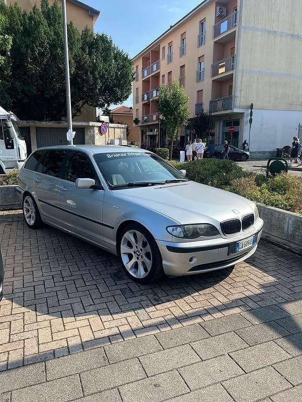 Usata 2003 BMW 330 Station wagon | 3300 € (Super prezzo) - Immagine 1/4