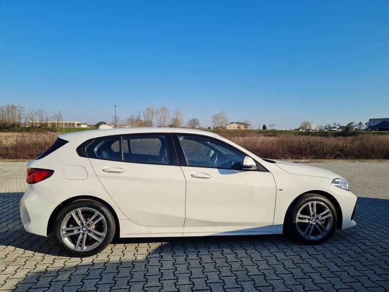 Usata BMW 118 M Sport 136 CV (100 kW) 2023 Bianco Utilitaria
