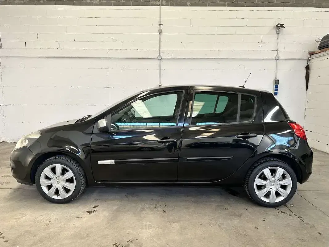 Usata Renault Clio IV 75 CV (55 kW) 2012 Berlina