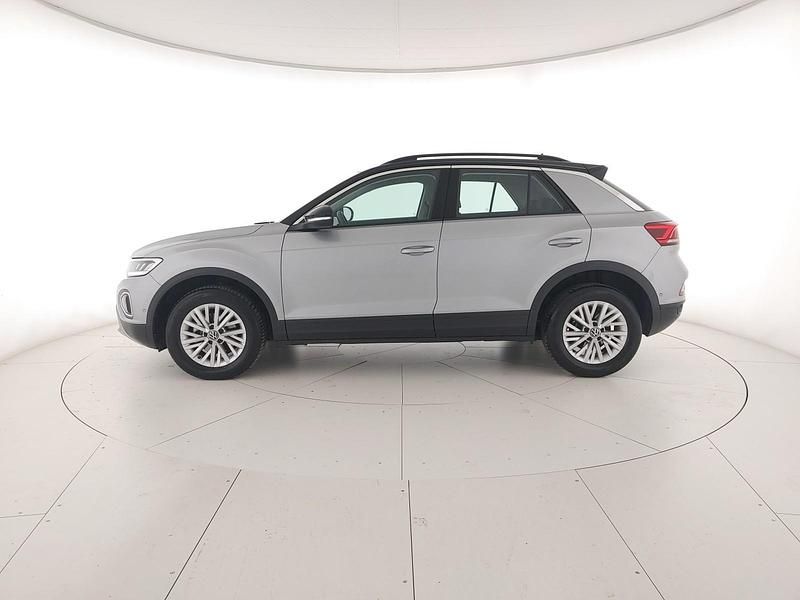 Usata VW T-Roc Life 116 CV (85 kW) 2025 Pyrit silver metallizzato nero SUV
