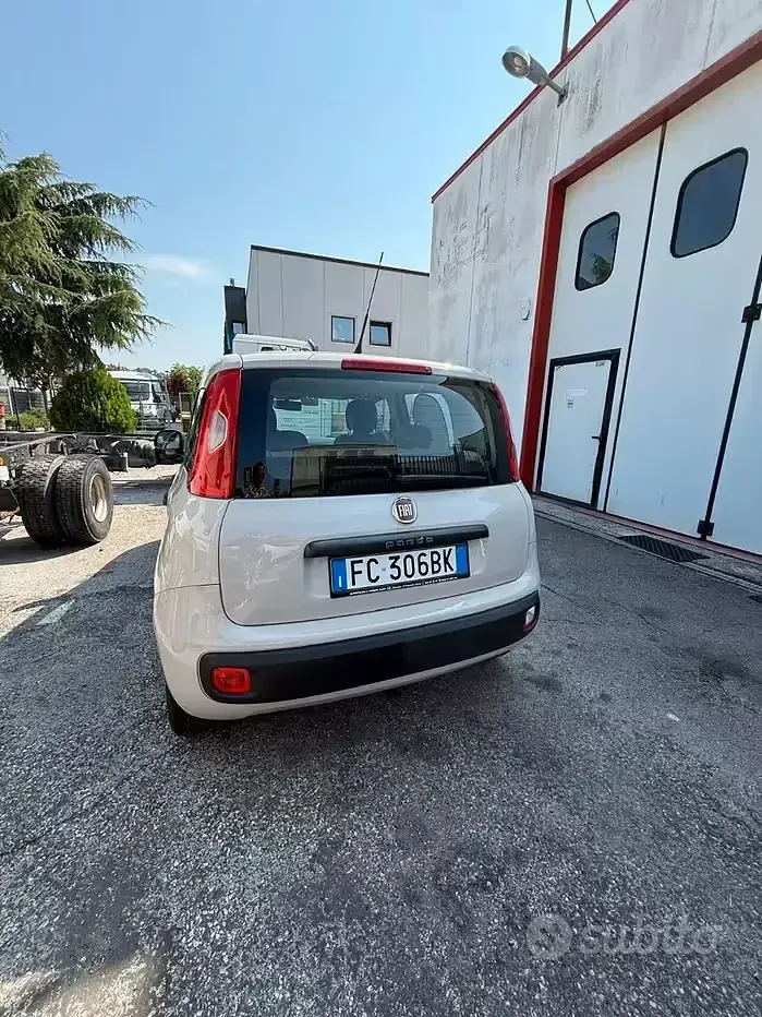 Usata Fiat Panda 95 CV (69 kW) 2016 Utilitaria