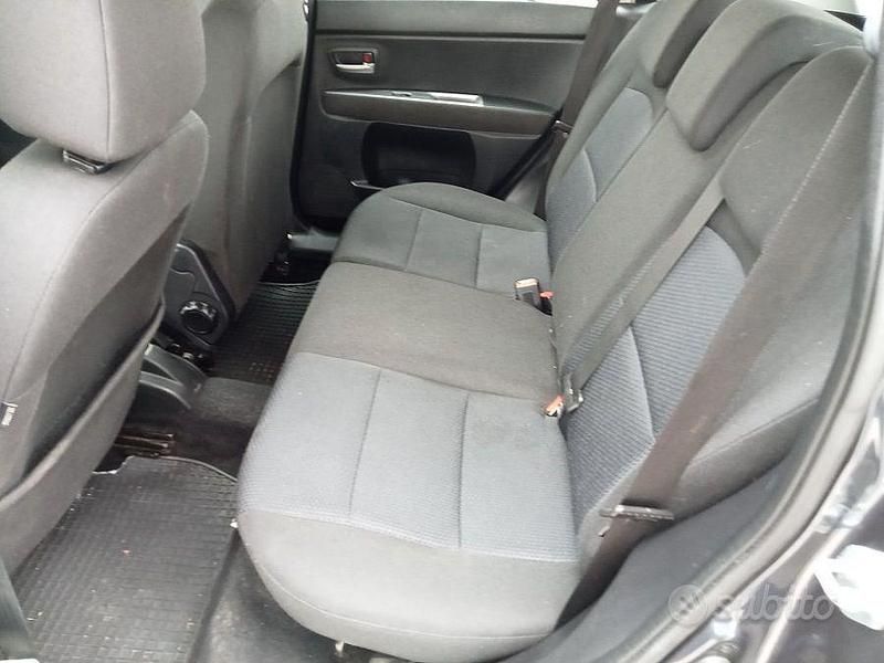 Usata Mazda 2 80 CV (58 kW) 2006 Grigio Utilitaria