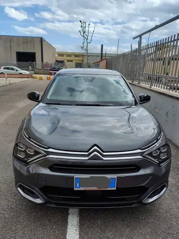 Usata Citroën C4 Feel 131 CV (96 kW) 2023 Grigio SUV