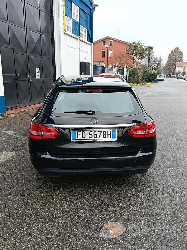 Usata Mercedes C180 2016 Nero Station wagon
