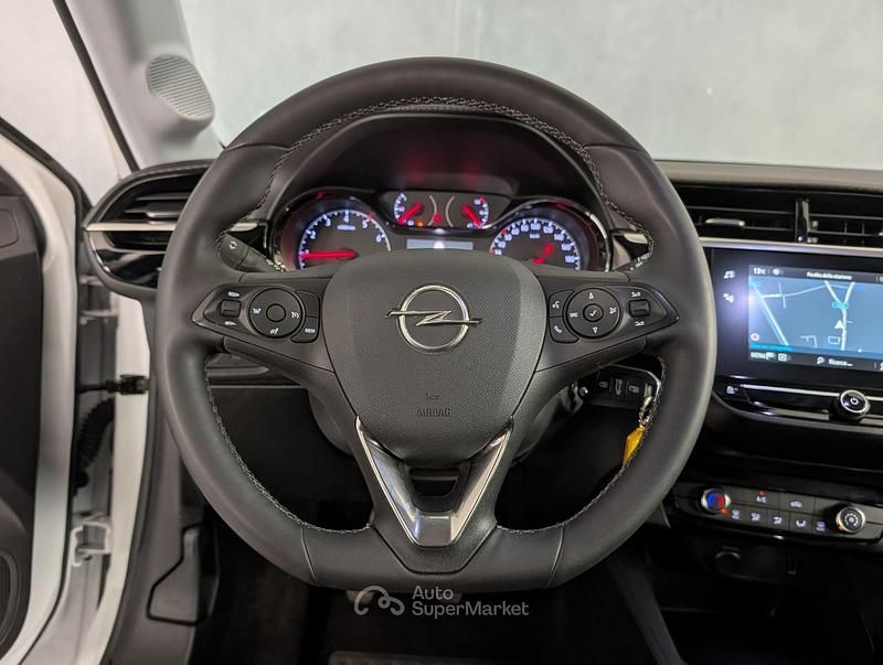 Usata Opel Corsa Elegance 102 CV (75 kW) 2023 Bianco Utilitaria