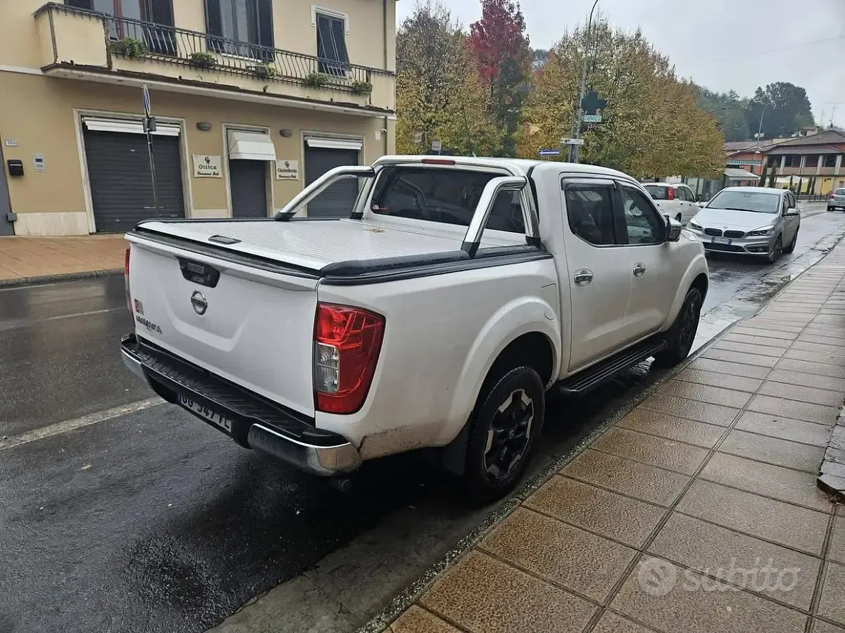 Usata Nissan Navara 190 CV (139 kW) 2022 Bianco Pick-up