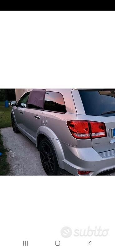 Usata Fiat Freemont 170 CV (125 kW) 2013 Grigio SUV