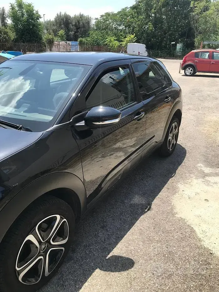 Usata Citroën C4 Cactus 82 CV (60 kW) 2020 Nero Utilitaria