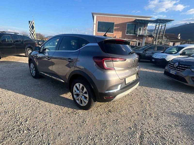 Usata Renault Captur Intens 143 CV (105 kW) 2022 Other SUV