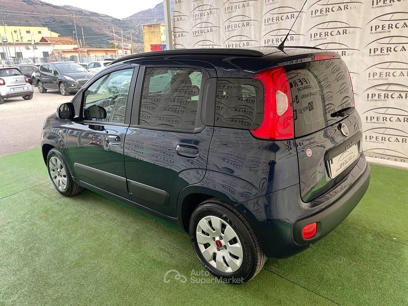 Usata Fiat Panda Lounge 95 CV (69 kW) 2017 Blu Berlina