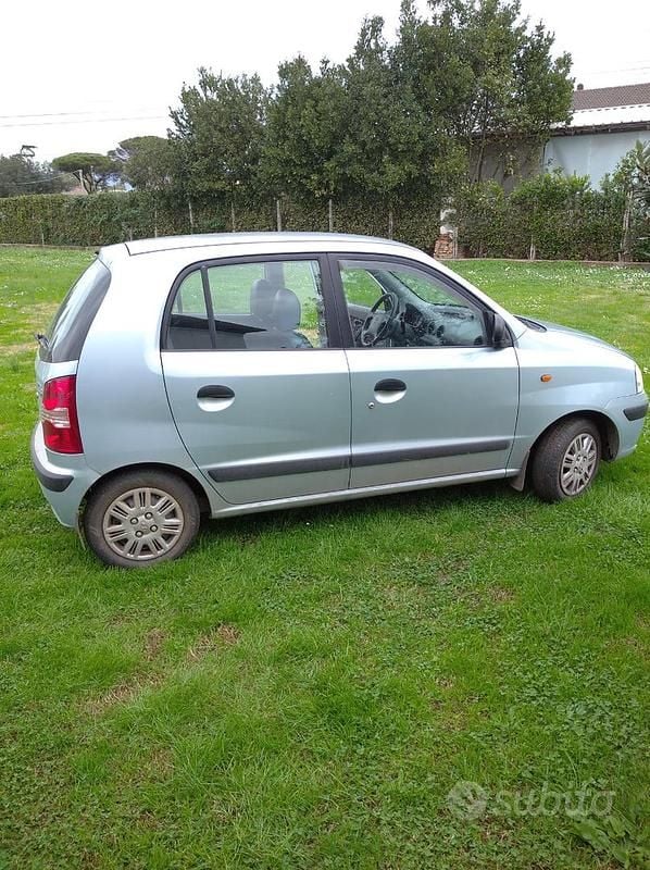 Blu Usata 2006 Hyundai Atos Prime Due volumi | 1500 € (Ottimo prezzo) - Immagine 1/4