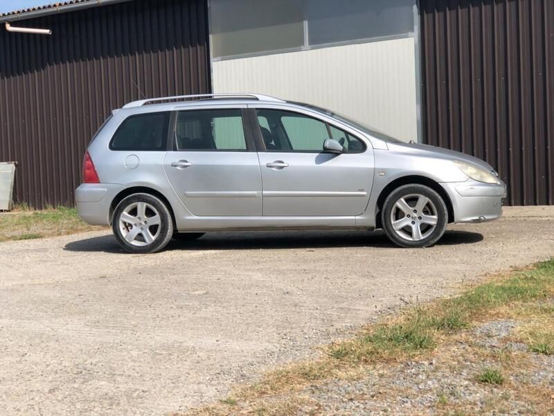 Usata Peugeot 307 90 CV (66 kW) 2003 Argento Station wagon