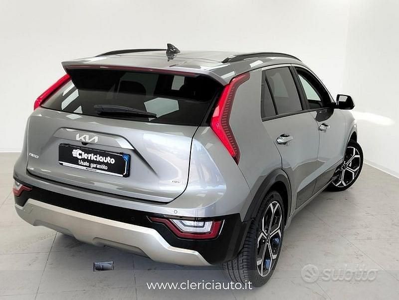Usata Kia Niro 140 CV (102 kW) 2023 Grigio SUV