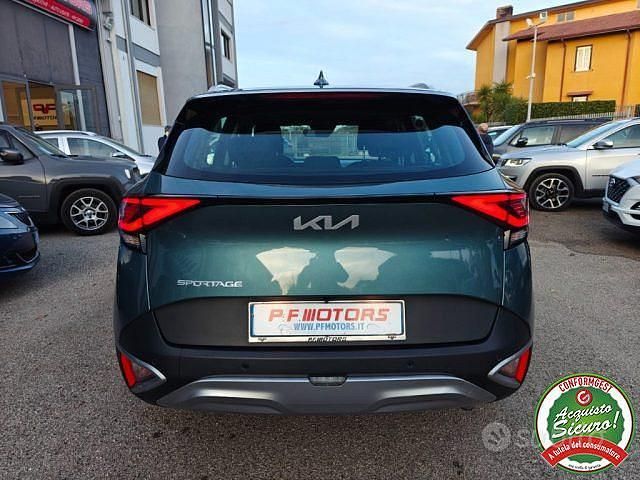 Usata Kia Sportage 136 CV (100 kW) 2023 Grigio SUV