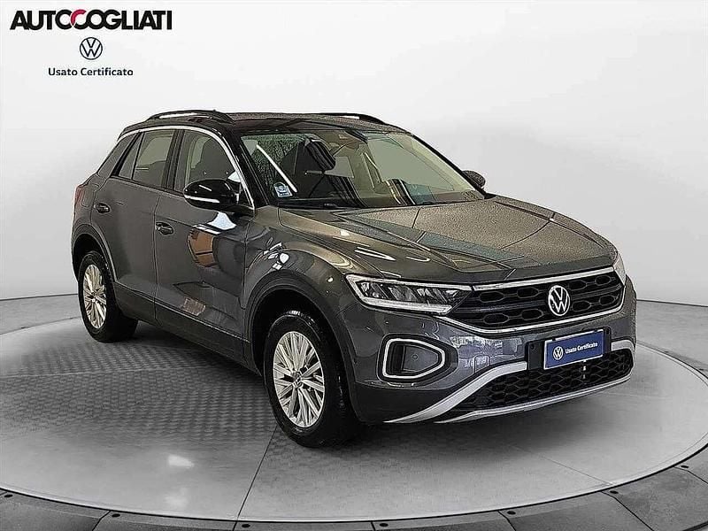 Usata VW T-Roc Life 150 CV (110 kW) 2024 Indium grey metallizzato nero SUV