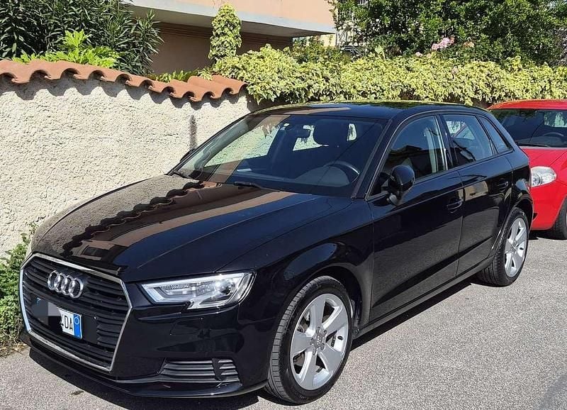 Usata Audi A3 Attraction 110 CV (80 kW) 2000 Utilitaria