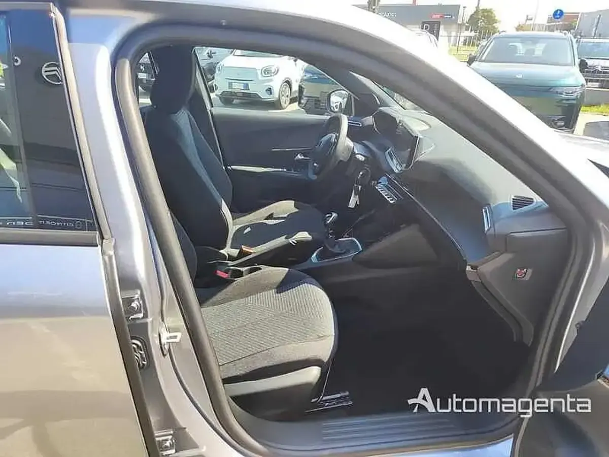 Nuova Peugeot 2008 Style 100 CV (73 kW) 2026 Argento SUV