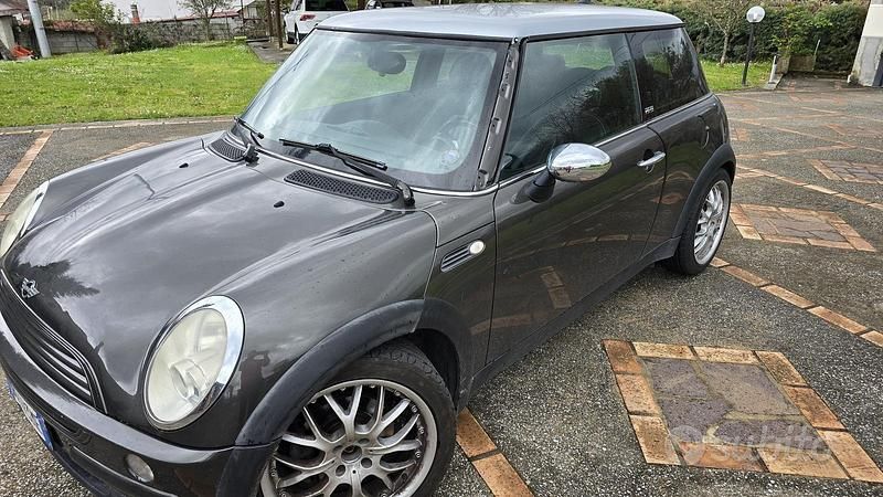 Usata Mini Cooper 116 CV (85 kW) 2006 Grigio Utilitaria