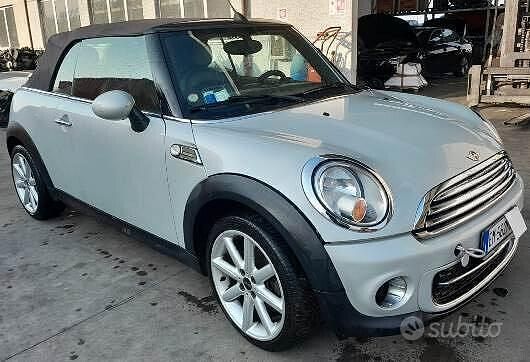 Usata 2012 Mini Cooper D Cabriolet Cabrio | 3500 € (Cara) - Immagine 1/4