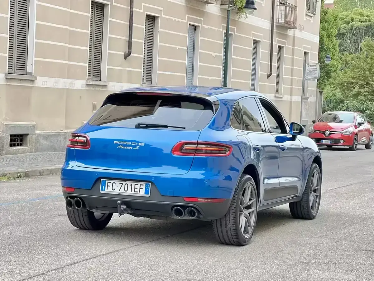 Usata Porsche Macan Sport 250 CV (183 kW) 2015 Blu/azzurro SUV