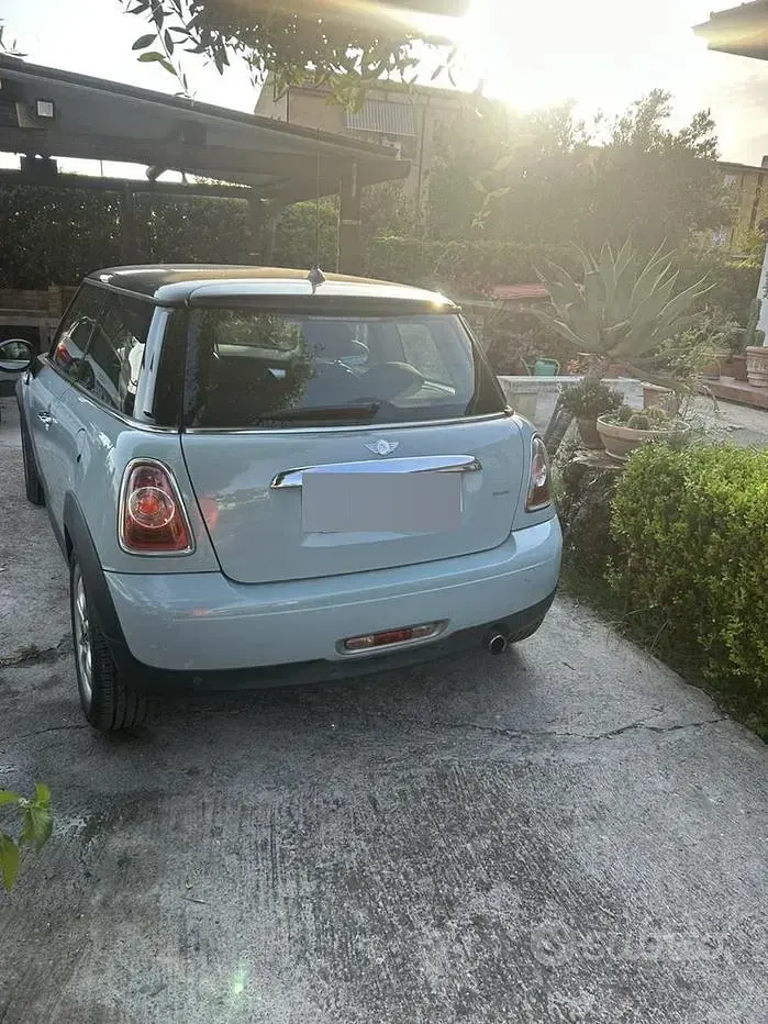 Usata Mini Cooper 75 CV (55 kW) 2011 Utilitaria