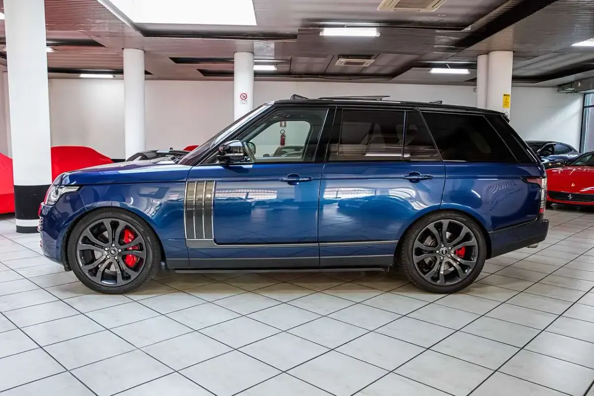 Usata Land Rover Range Rover SVAutobiography 551 CV (405 kW) 2017 Palette blue svo premium SUV