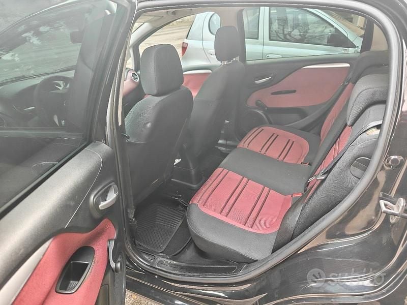 Usata Fiat Punto Evo 105 CV (77 kW) 2013 Nero Utilitaria