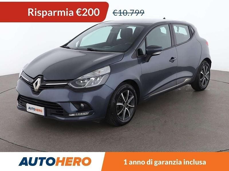 Grigio Usata 2018 Renault Clio IV Life Due volumi | 10.599 € (Buon prezzo) - Immagine 1/4