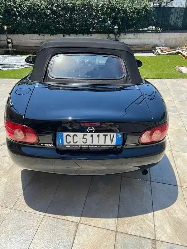 Usata Mazda MX5 131 CV (96 kW) 2003 Cabrio