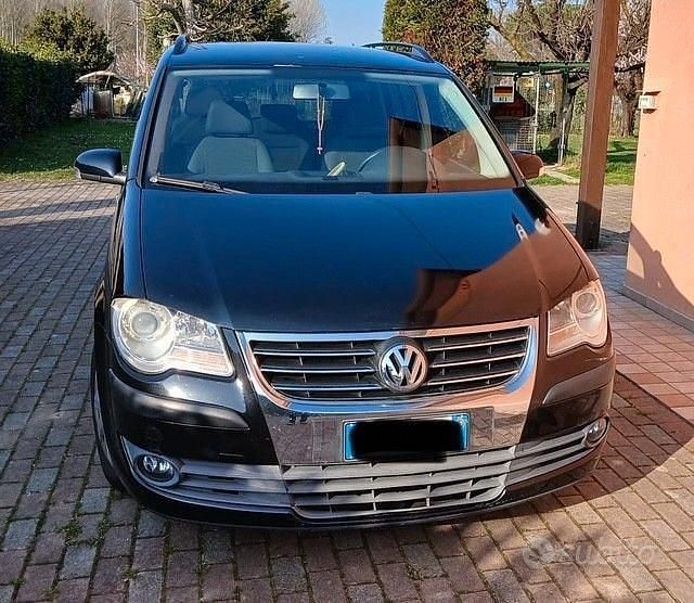 Usata VW Touran 105 CV (77 kW) 2009 Nero Monovolume
