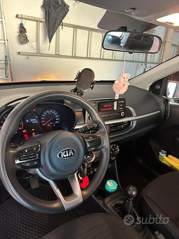 Usata Kia Picanto 67 CV (49 kW) 2018 Rosso Utilitaria