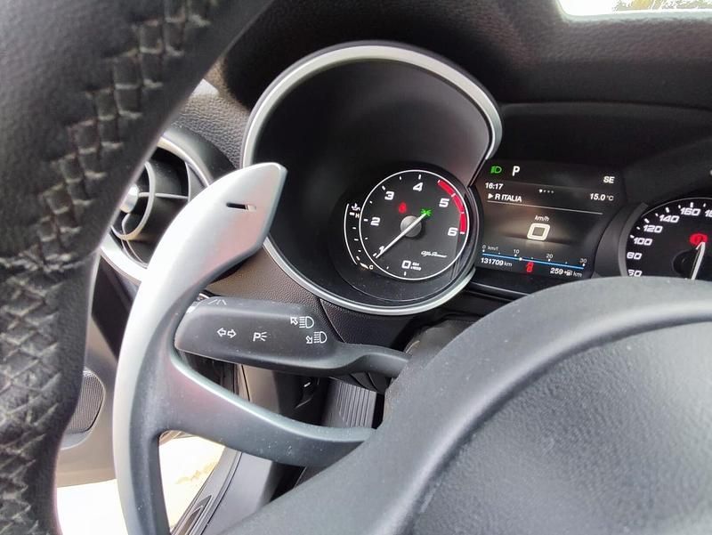 Usata Alfa Romeo Stelvio Tech Edition 190 CV (139 kW) 2018 Grigio SUV