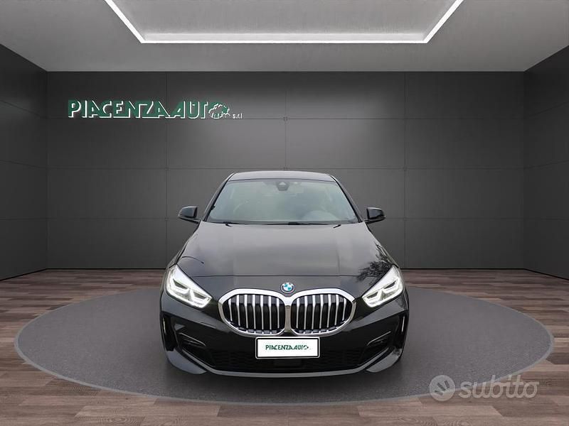 Usata BMW 116 M Sport 116 CV (85 kW) 2023 Nero Utilitaria