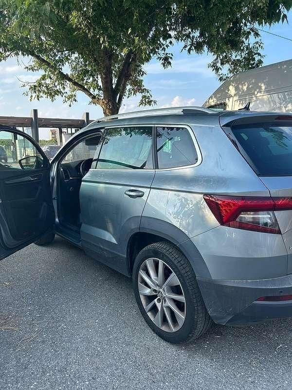 Usata Skoda Karoq Style 110 CV (80 kW) 2022 Grigio SUV