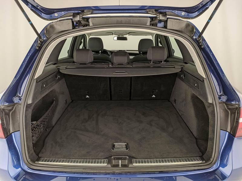 Usata Mercedes GLC220 Premium 170 CV (125 kW) 2019 Blu