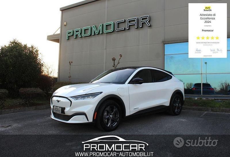 Bianco Usata 2023 Ford Mustang Mach-E Standard Range SUV | 28.900 € (Buon prezzo) - Immagine 1/4