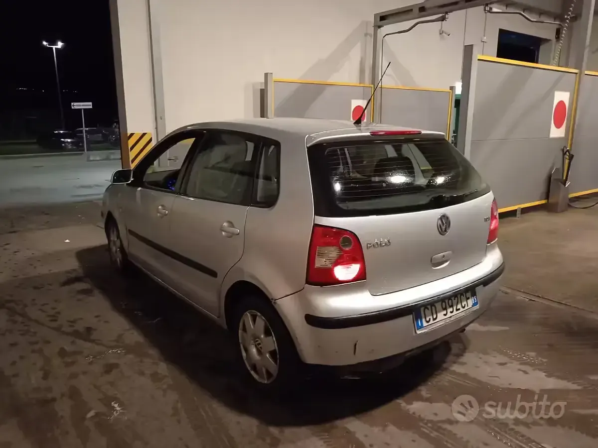 Usata VW Polo 75 CV (55 kW) 2003 Berlina