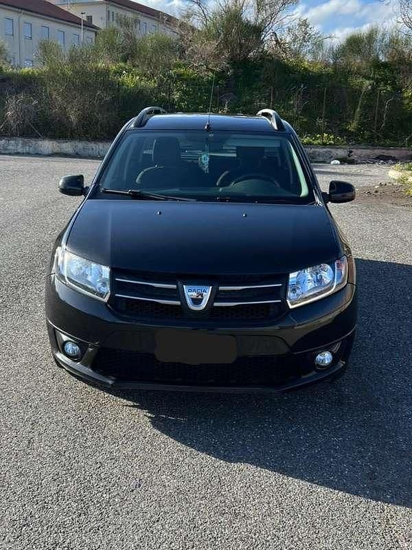 Usata Dacia Logan Lauréate 75 CV (55 kW) 2015 Nero Station wagon