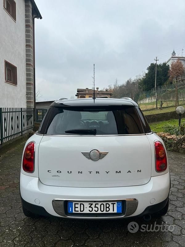 Usado Mini Countryman 122 CV (89 kW) 2010 Blanco SUV