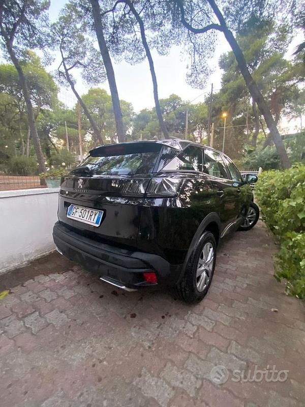 Usata Peugeot 3008 Business-Line 131 CV (96 kW) 2021 Nero SUV