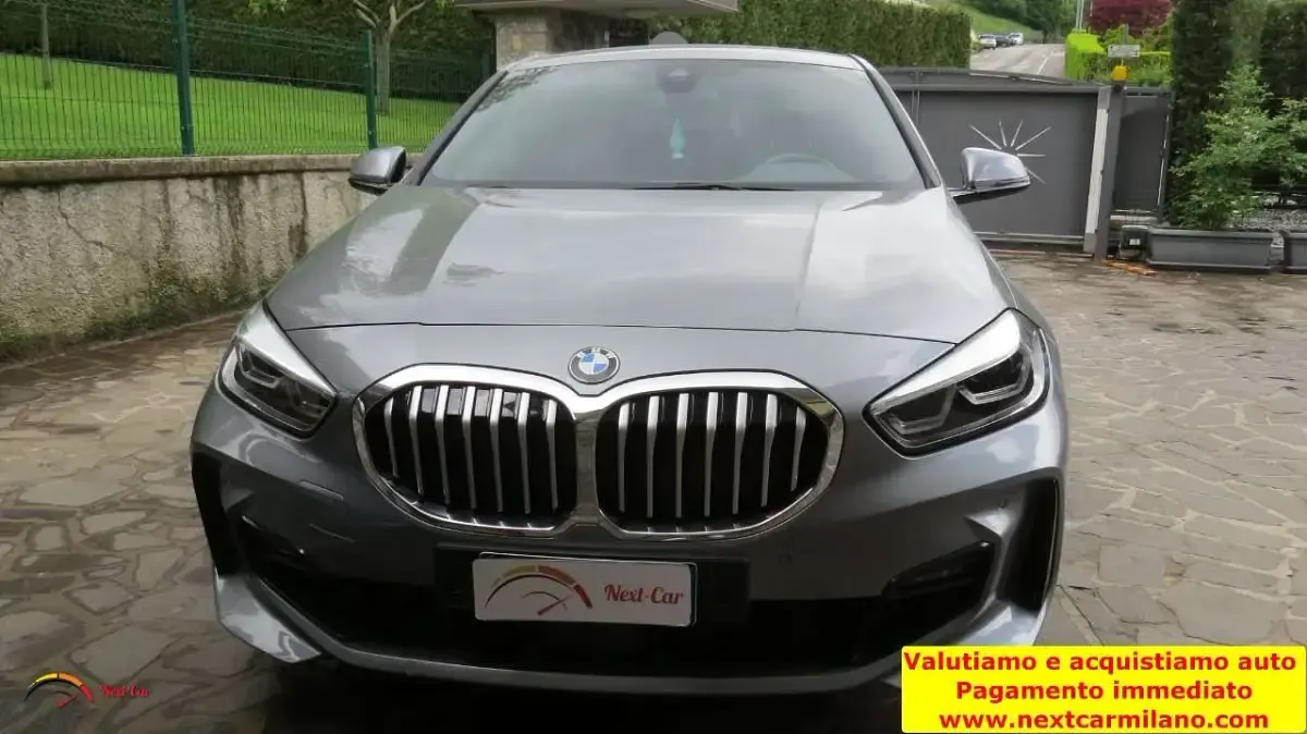Käytetty BMW 118 M Sport 136 HP (100 kW) 2024 Harmaa Viistoperä
