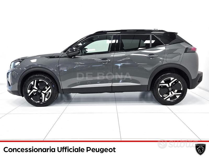 Usata Peugeot 2008 GT 131 CV (96 kW) 2023 Grigio SUV