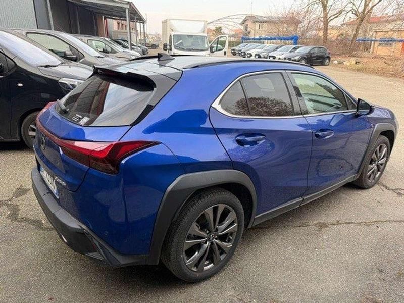 Usata Lexus UX 250h Sport Line 145 CV (106 kW) 2023 Blu/azzurro SUV